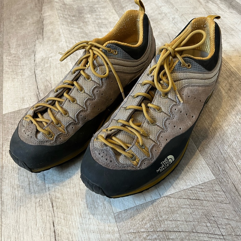Men’s The North Face shoe